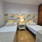 Prázdninový dům 22a04 Casa Azul Del Corral De Abaju En By R2r Consulting *